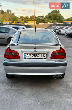 Лифтбек Mitsubishi Carisma 2001 в 