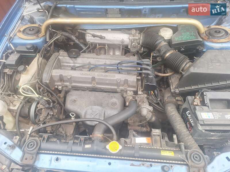 Ліфтбек Mitsubishi Carisma 2001 в Києві фото 6 Ліфтбек Mitsubishi Carisma 2001 в Києві