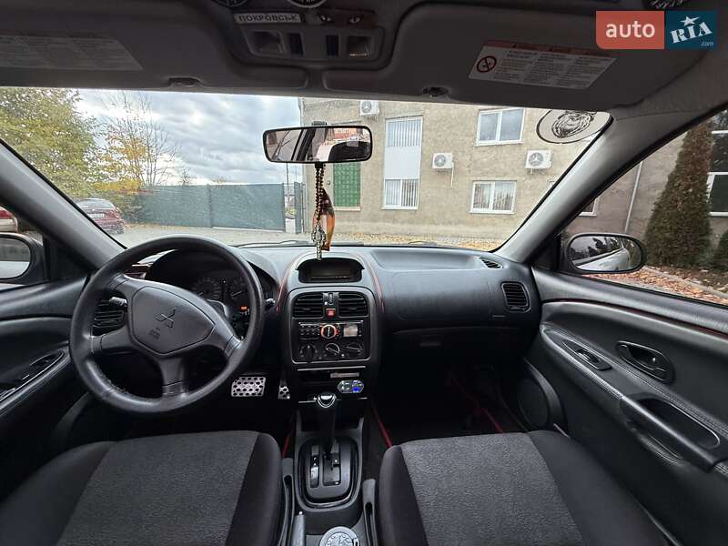 Седан Mitsubishi Carisma 2004 в Ильинцах фото 7 Седан Mitsubishi Carisma 2004 в Ильинцах