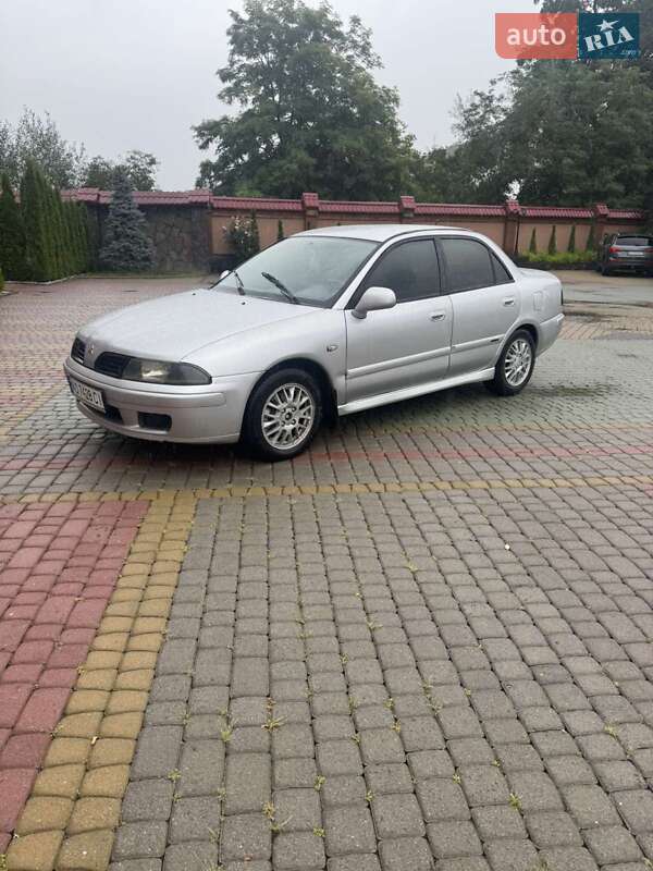 Седан Mitsubishi Carisma 2003 в Коломые