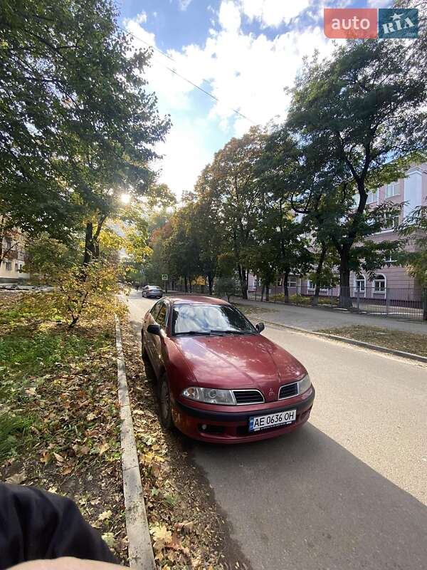 Ліфтбек Mitsubishi Carisma 2000 в Дніпрі