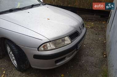 Седан Mitsubishi Carisma 2001 в Сумах