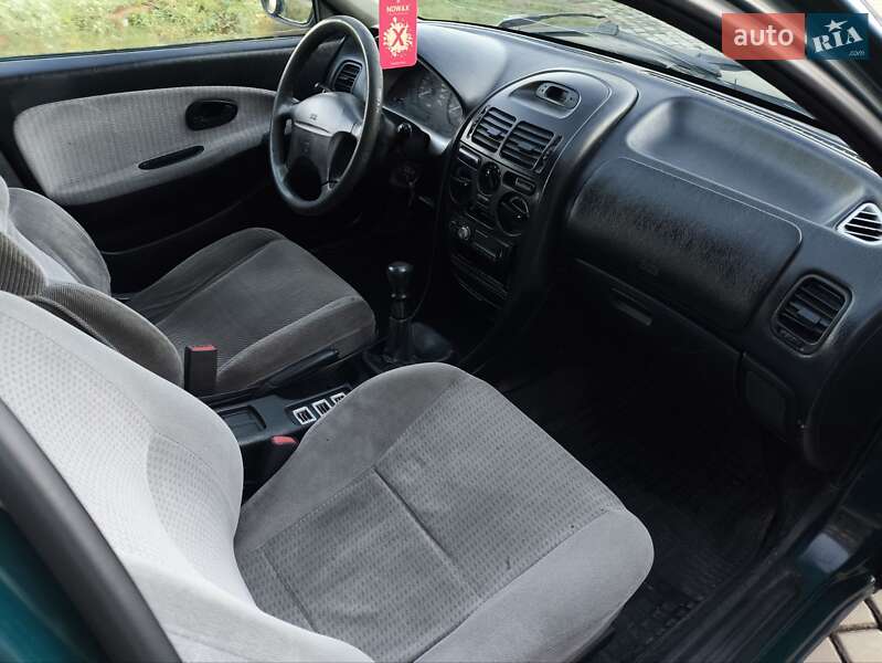Лифтбек Mitsubishi Carisma 1996 в Надворной фото 12 Лифтбек Mitsubishi Carisma 1996 в Надворной
