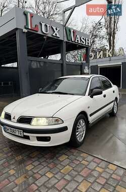 Ліфтбек Mitsubishi Carisma 2001 в Одесі