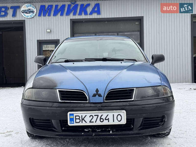 Mitsubishi Carisma 2001