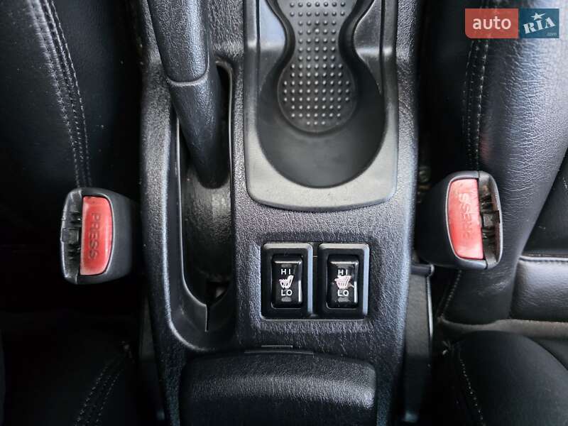 Лифтбек Mitsubishi Carisma 2003 в Хмельницком фото 40 Лифтбек Mitsubishi Carisma 2003 в Хмельницком