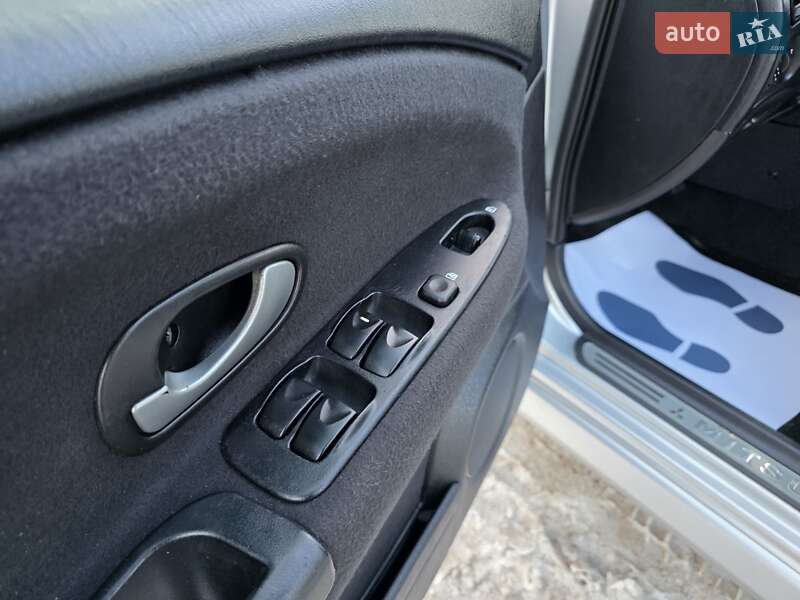 Лифтбек Mitsubishi Carisma 2003 в Хмельницком фото 46 Лифтбек Mitsubishi Carisma 2003 в Хмельницком