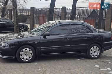 Седан Mitsubishi Carisma 2003 в Каменском