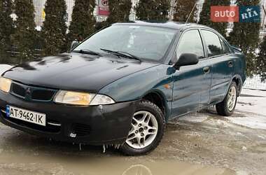 Седан Mitsubishi Carisma 1996 в Калуше