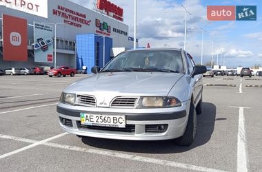 Ліфтбек Mitsubishi Carisma 2001 в Дніпрі