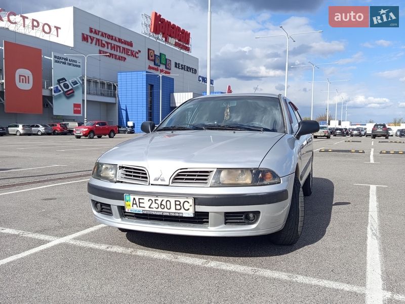 Mitsubishi Carisma 2001