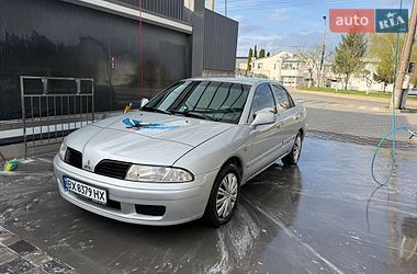 Седан Mitsubishi Carisma 2002 в Хмельницком