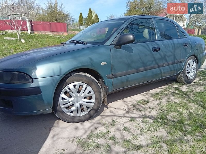 Mitsubishi Carisma 2002