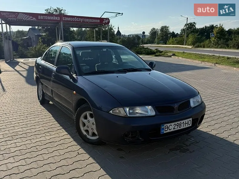 Mitsubishi Carisma 1996