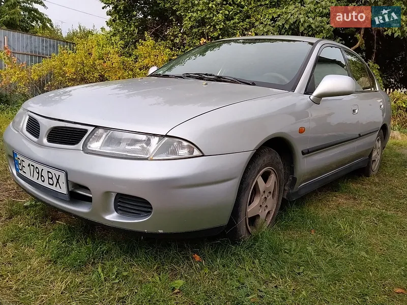 Mitsubishi Carisma
