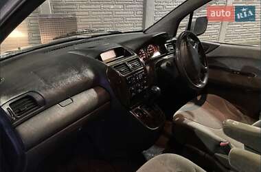 Минивэн Mitsubishi Chariot 1999 в 
