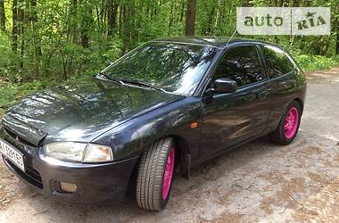 Хэтчбек Mitsubishi Colt 1997 в 