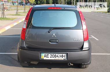 Хэтчбек Mitsubishi Colt 2006 в 