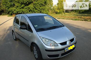 Седан Mitsubishi Colt 2008 в Харькове