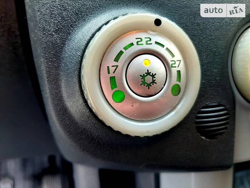 Хэтчбек Mitsubishi Colt 2008 в Надворной