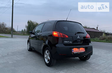 Хэтчбек Mitsubishi Colt 2007 в Ковеле