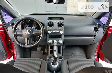 Хэтчбек Mitsubishi Colt 2008 в Каменском