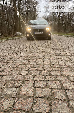 Купе Mitsubishi Colt 2010 в 