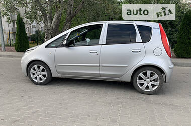 Хэтчбек Mitsubishi Colt 2007 в 