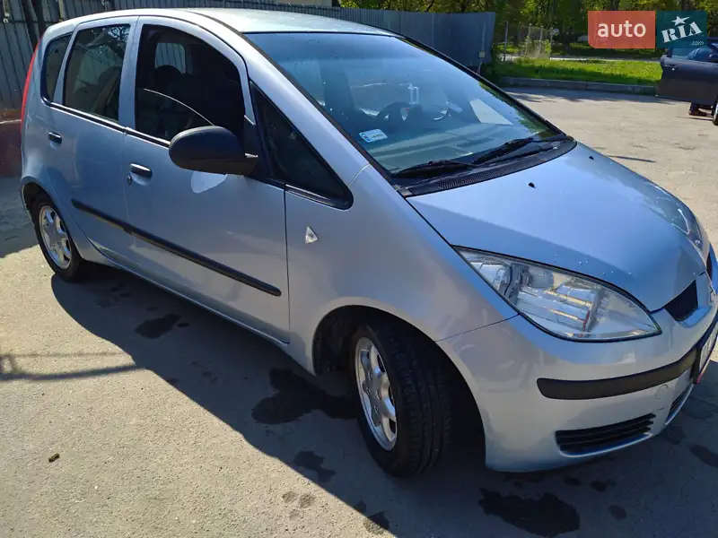 Mitsubishi Colt