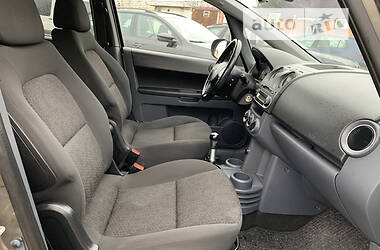 Хэтчбек Mitsubishi Colt 2010 в 