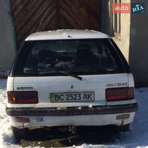 Хетчбек Mitsubishi Colt 1989 в Дрогобичі