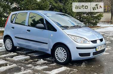 Хэтчбек Mitsubishi Colt 2007 в 