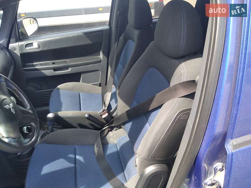 Хэтчбек Mitsubishi Colt 2006 в Любомле