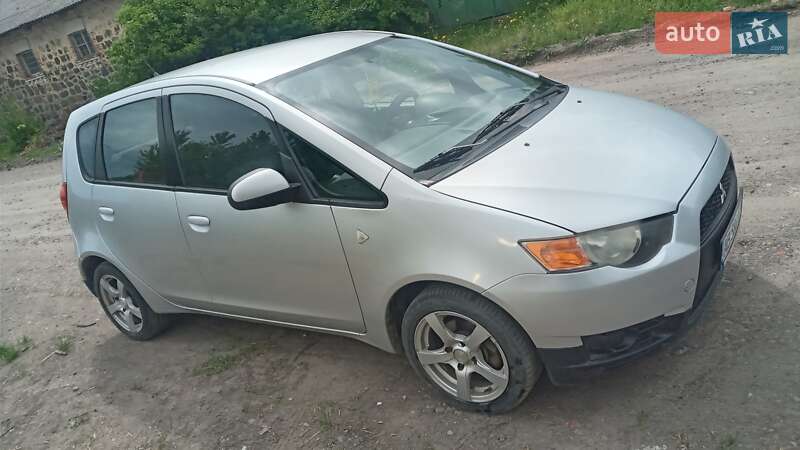 Хэтчбек Mitsubishi Colt 2009 в Жмеринке