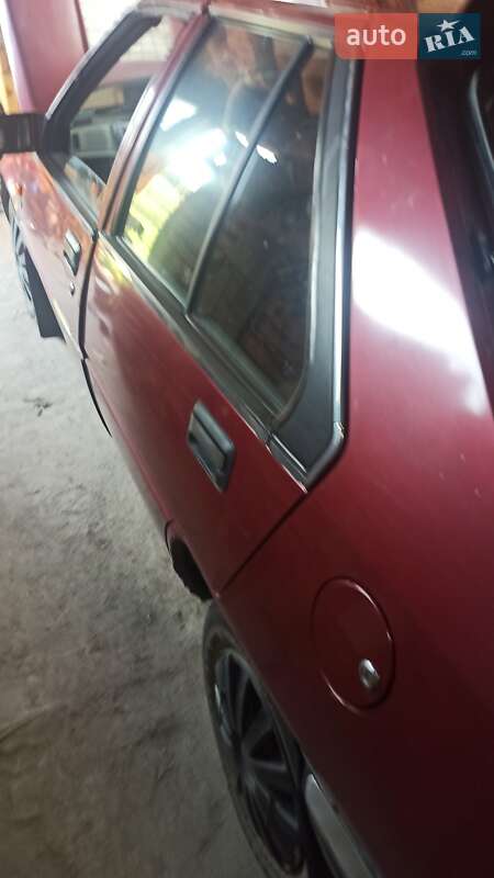 Хэтчбек Mitsubishi Colt 1987 в Коростышеве