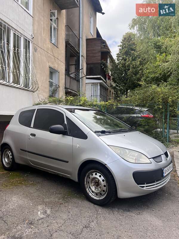 Хэтчбек Mitsubishi Colt 2005 в Покровском