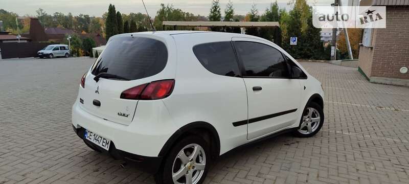 Хэтчбек Mitsubishi Colt 2010 в Черновцах