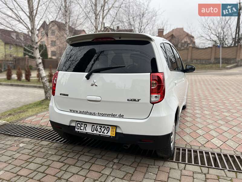 Хэтчбек Mitsubishi Colt 2010 в Черновцах