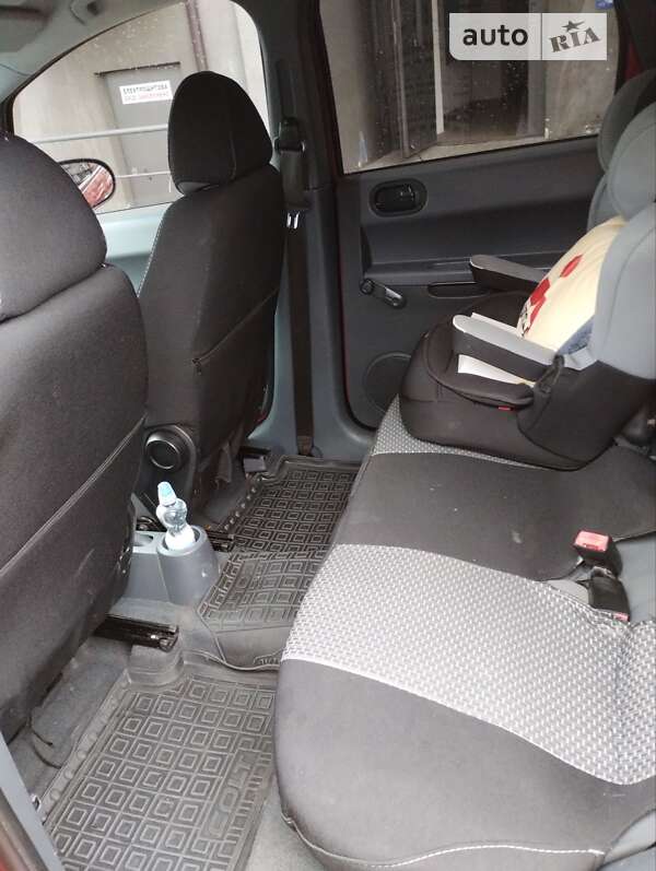 Хэтчбек Mitsubishi Colt 2007 в Ивано-Франковске