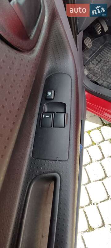 Хэтчбек Mitsubishi Colt 2011 в Львове