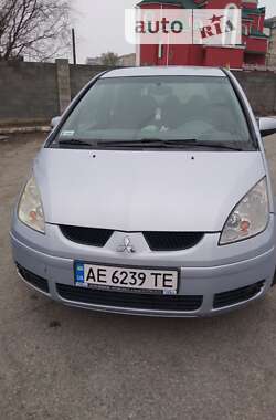 Хэтчбек Mitsubishi Colt 2004 в Каменском