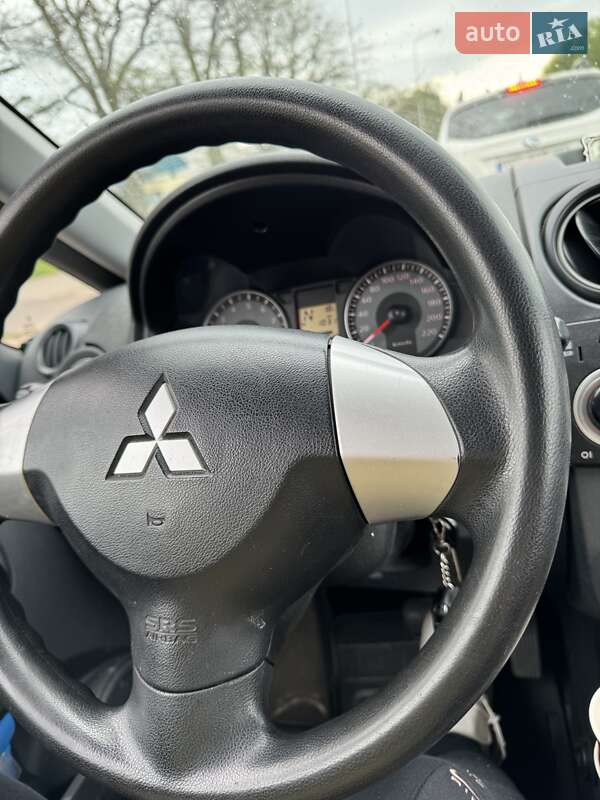 Хетчбек Mitsubishi Colt 2009 в Києві