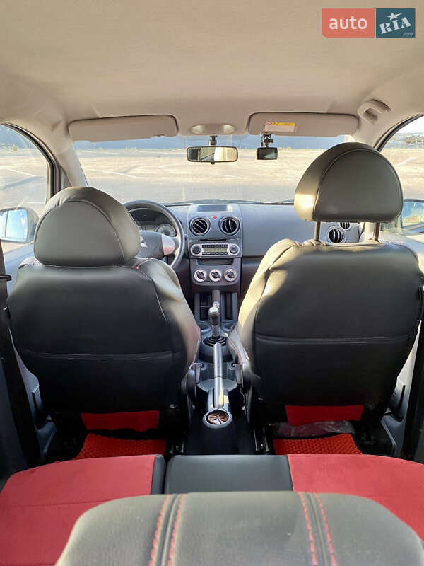Хетчбек Mitsubishi Colt 2008 в Вознесенську фото 13 Хетчбек Mitsubishi Colt 2008 в Вознесенську