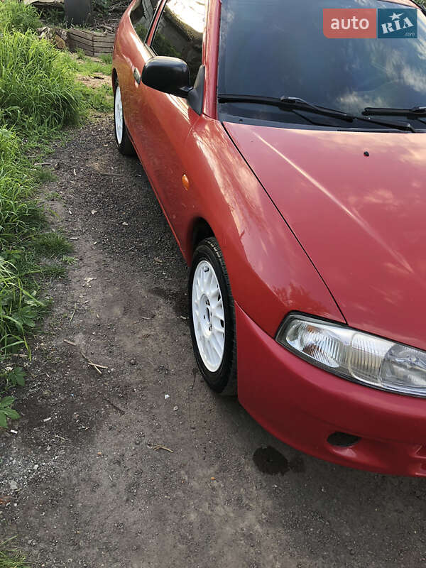 Хетчбек Mitsubishi Colt 2000 в Одесі
