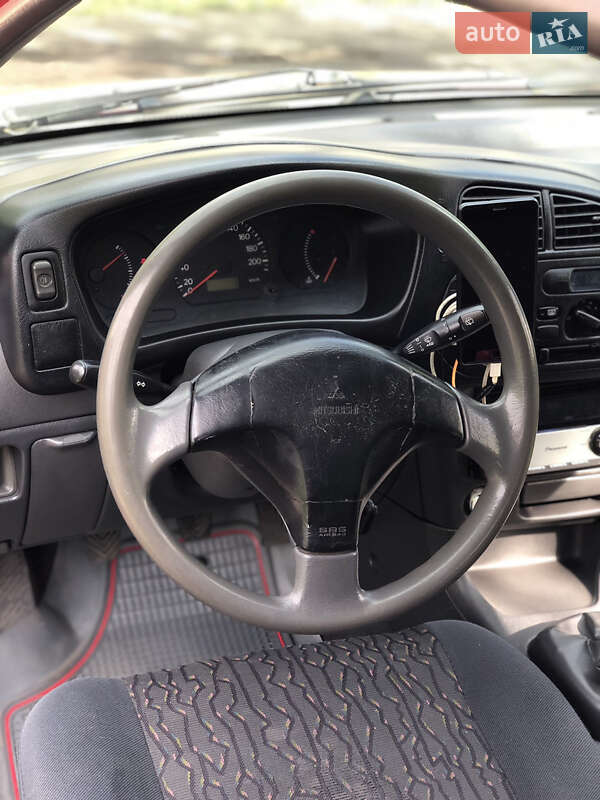 Хетчбек Mitsubishi Colt 2000 в Одесі