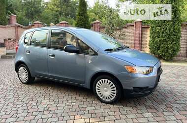 Хэтчбек Mitsubishi Colt 2009 в 