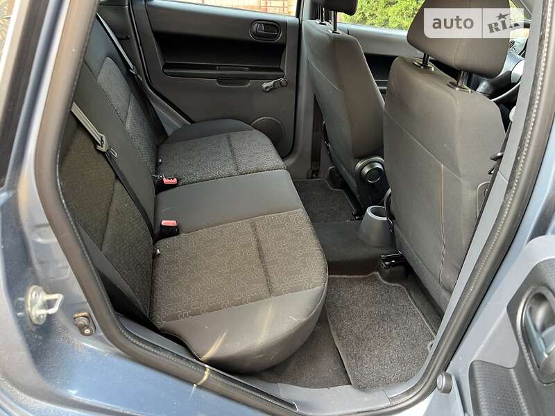 Хэтчбек Mitsubishi Colt 2009 в Черновцах