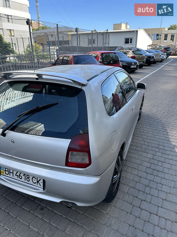 Хэтчбек Mitsubishi Colt 2002 в Одессе