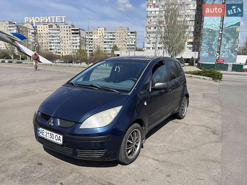 Mitsubishi Colt 2006