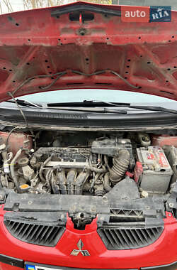 Хэтчбек Mitsubishi Colt 2008 в 